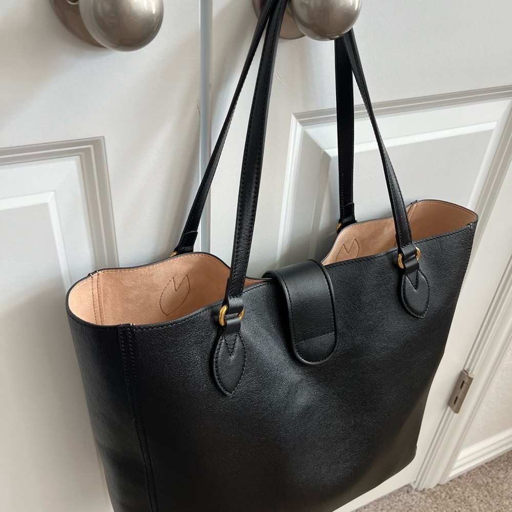 Gucci Double GG Dahlia Tote - Picture 4 of 16